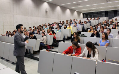 CICLO DE ORATORIA «¿HABLAMOS?»