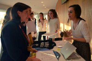 creatividad-emprendimiento-alumni-college