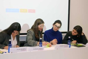 debate-alumni-college