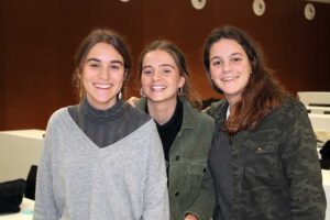 debate-alumni-college