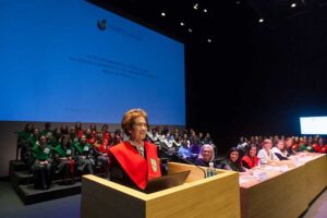 becas-alumni-college-2019