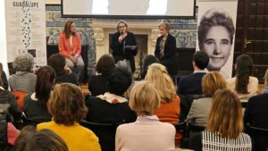 coloquio-guadalupe-ortiz-de-landazuri