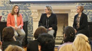 coloquio-guadalupe-ortiz-de-landazuri