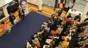 coloquio-guadalupe-ortiz-de-landazuri