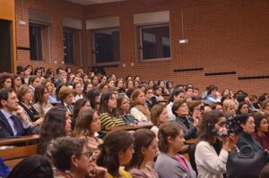 coloquio-guadalupe-ortiz-de-landazuri