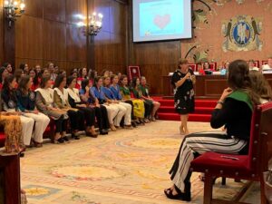 apertura-alumni-college