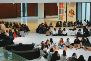 estudio-alumni-college