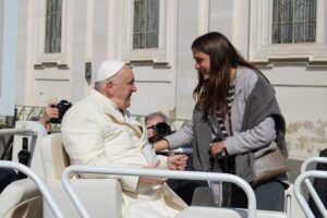 UNIV 2023: "LA PARADOJA DE LA FELICIDAD" 8 13accf8d 366b 4ca9 9b04 0f03c3234037