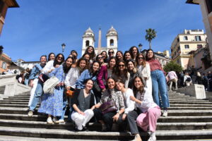 UNIV 2023: "LA PARADOJA DE LA FELICIDAD" 12 DSC 0393