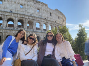 UNIV 2023: "LA PARADOJA DE LA FELICIDAD" 3 IMG 2674 scaled