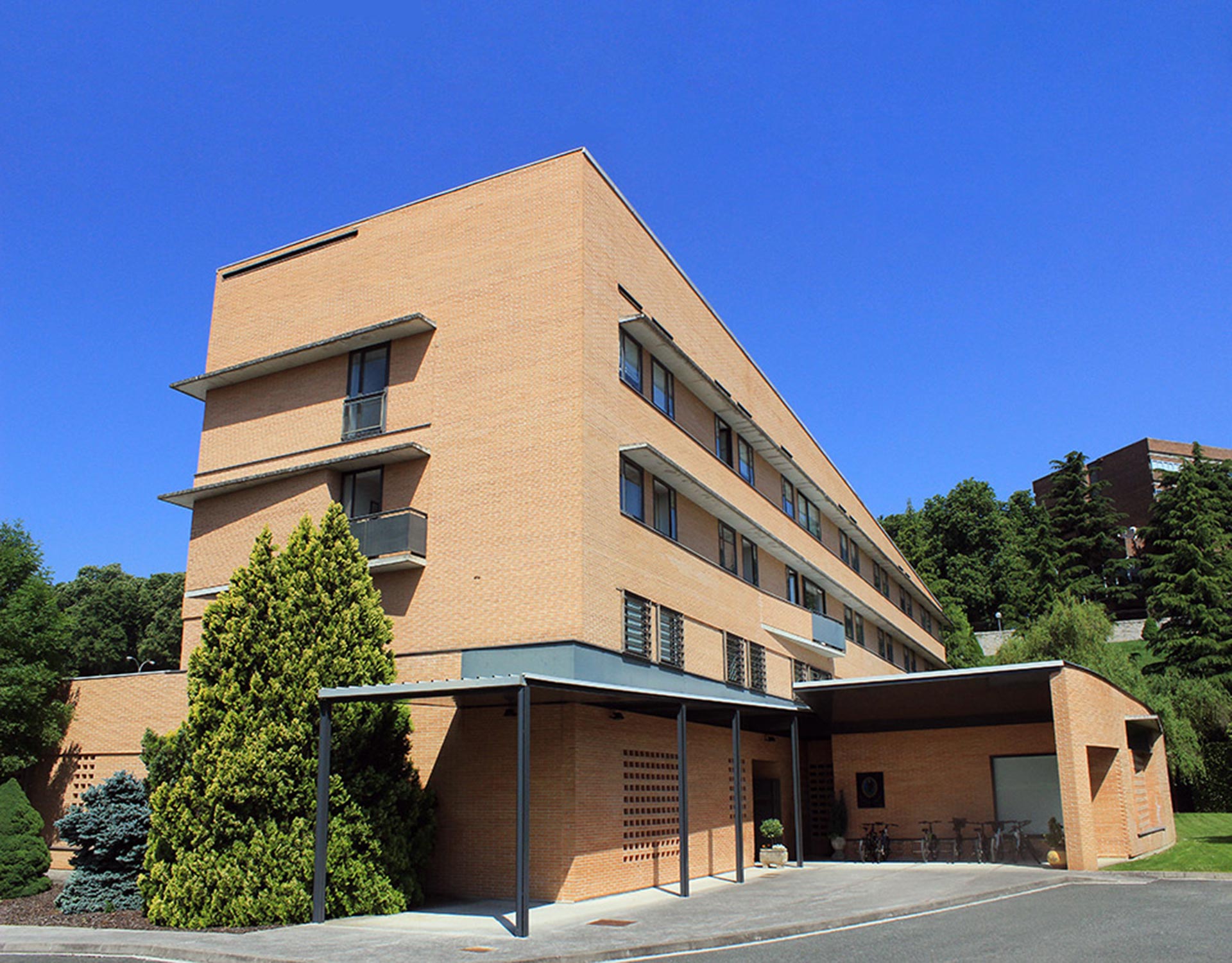 Colegio Mayor Jaizkibel. Alumni College