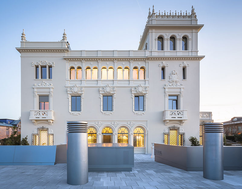 Fachada Colegio Mayor Jaizkibel. Alumni College