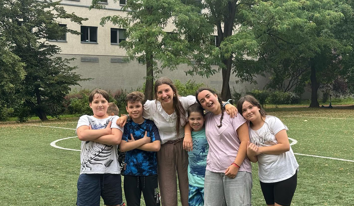 Carrusel colegio mayor goroabe alumni college 01