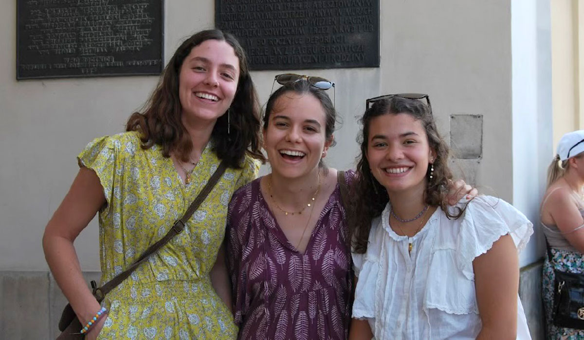 Carrusel colegio mayor goroabe alumni college 05