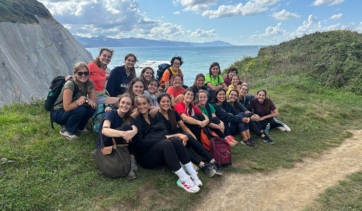 Carrusel colegio mayor jaizkibel alumni college 07