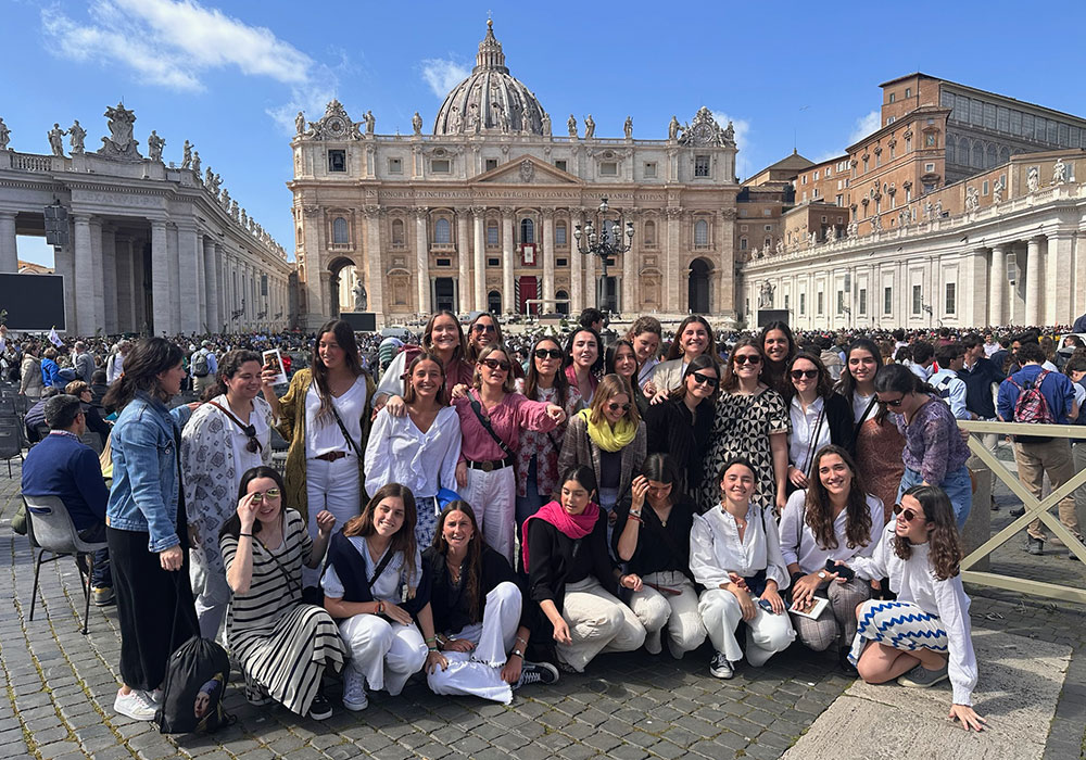 Carrusel colegio mayor olabidea alumni college 07