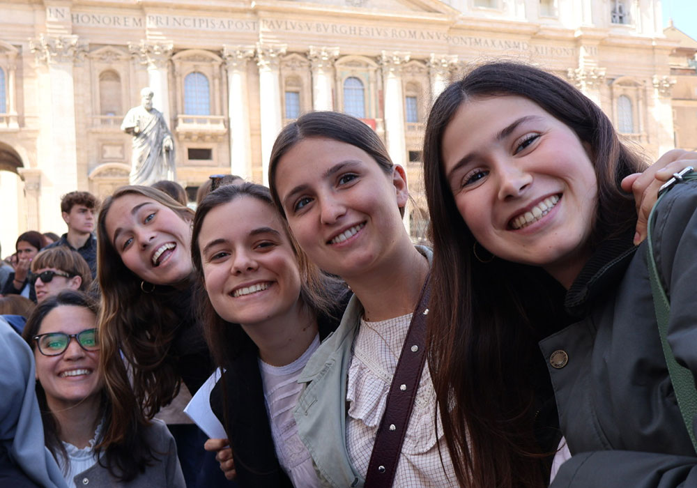 Carrusel colegio mayor olabidea alumni college 08